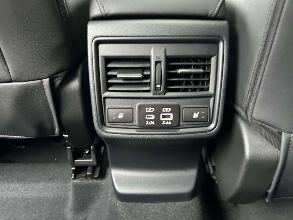 New 2026 Subaru Outback Touring AWD/4WD image 13