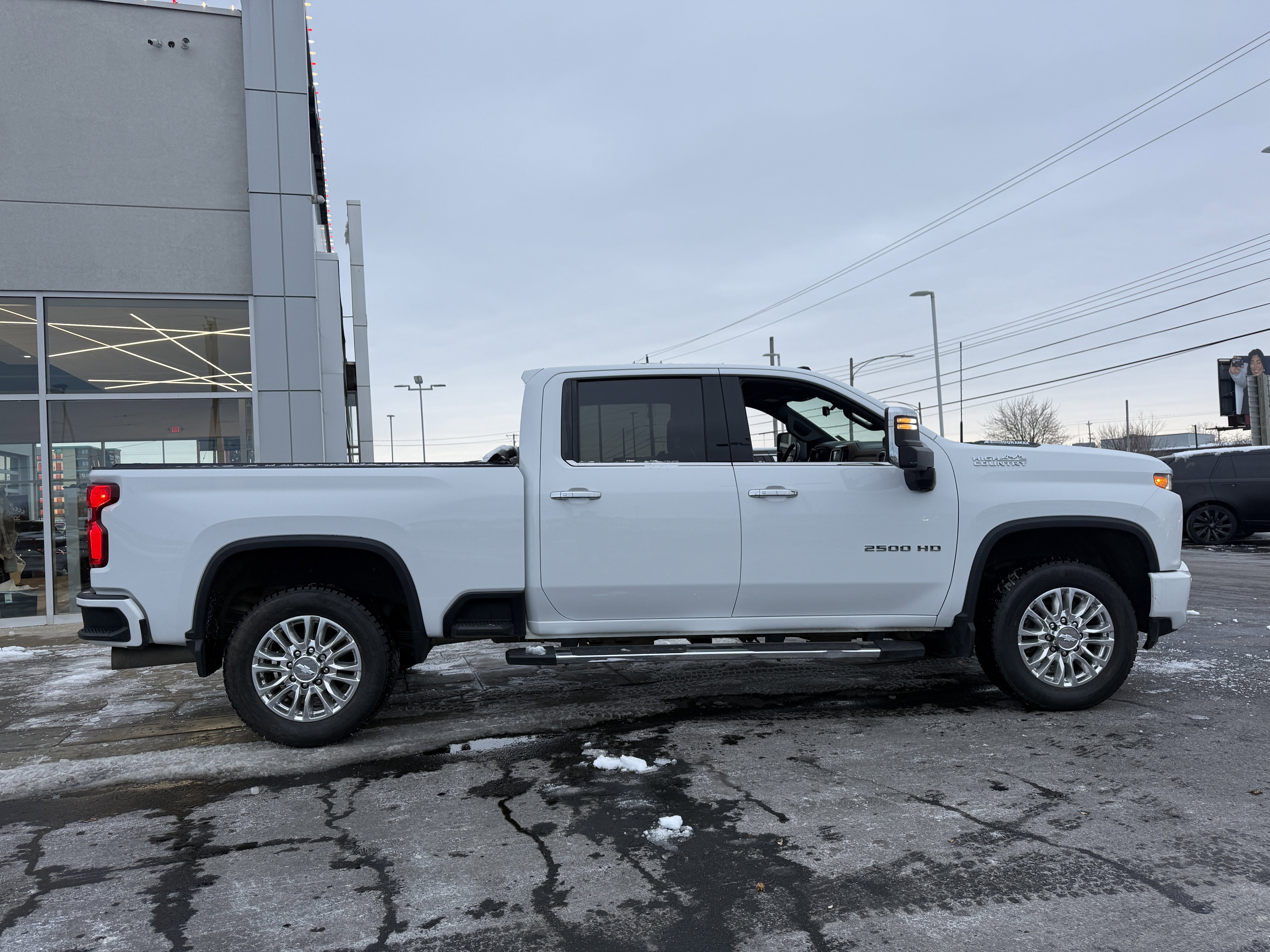 Used 2020 Chevrolet Silverado 2500 High Country image 7