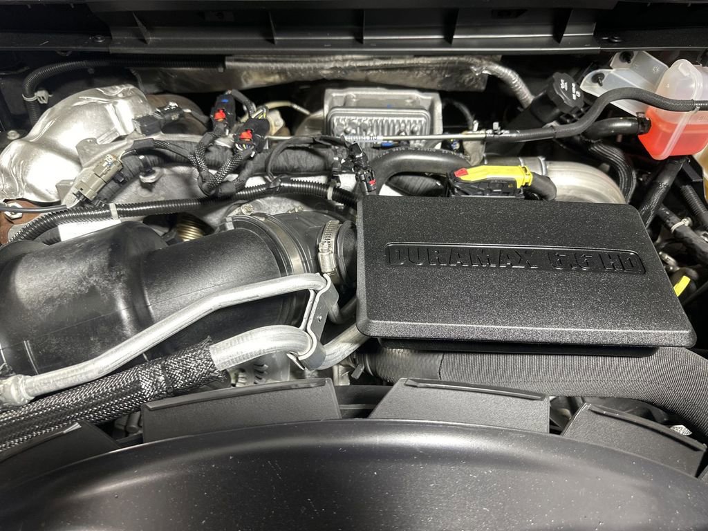 Used 2022 Chevrolet Silverado 3500 High Country w/ Z71 Off-Road Package image 16