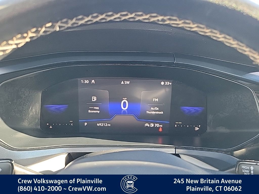 Certified 2022 Volkswagen Taos SE image 4