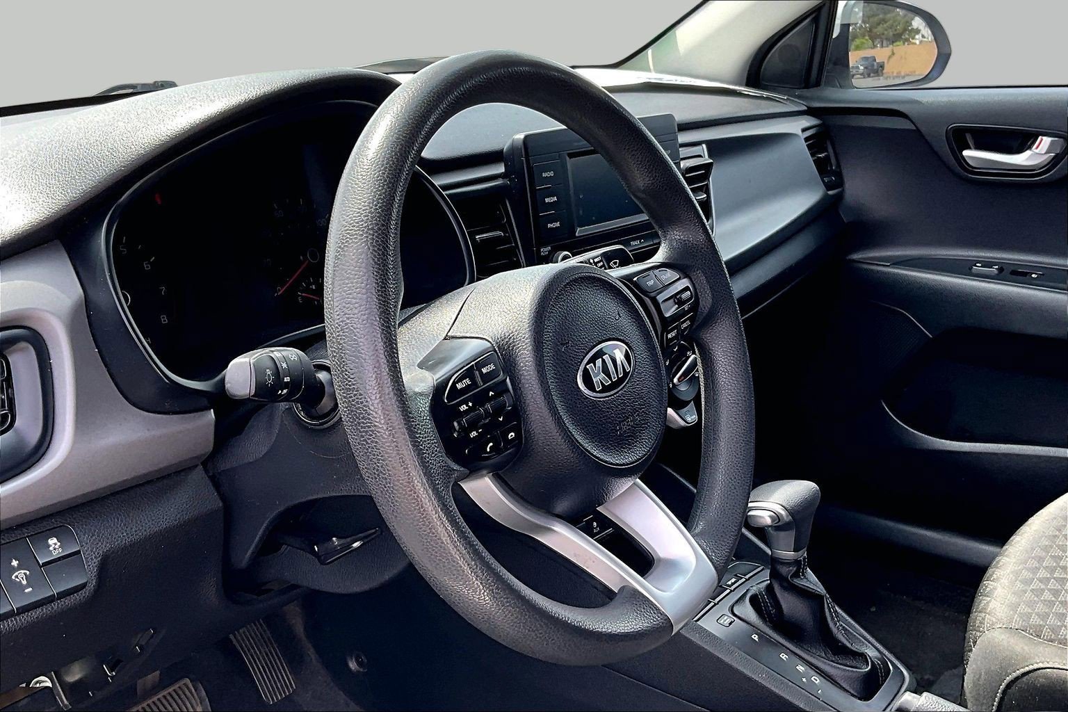 Used 2018 Kia Rio S FWD image 7