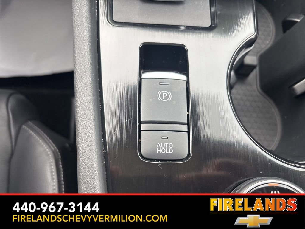 Used 2025 Nissan Rogue SL w/ Tech Package image 30