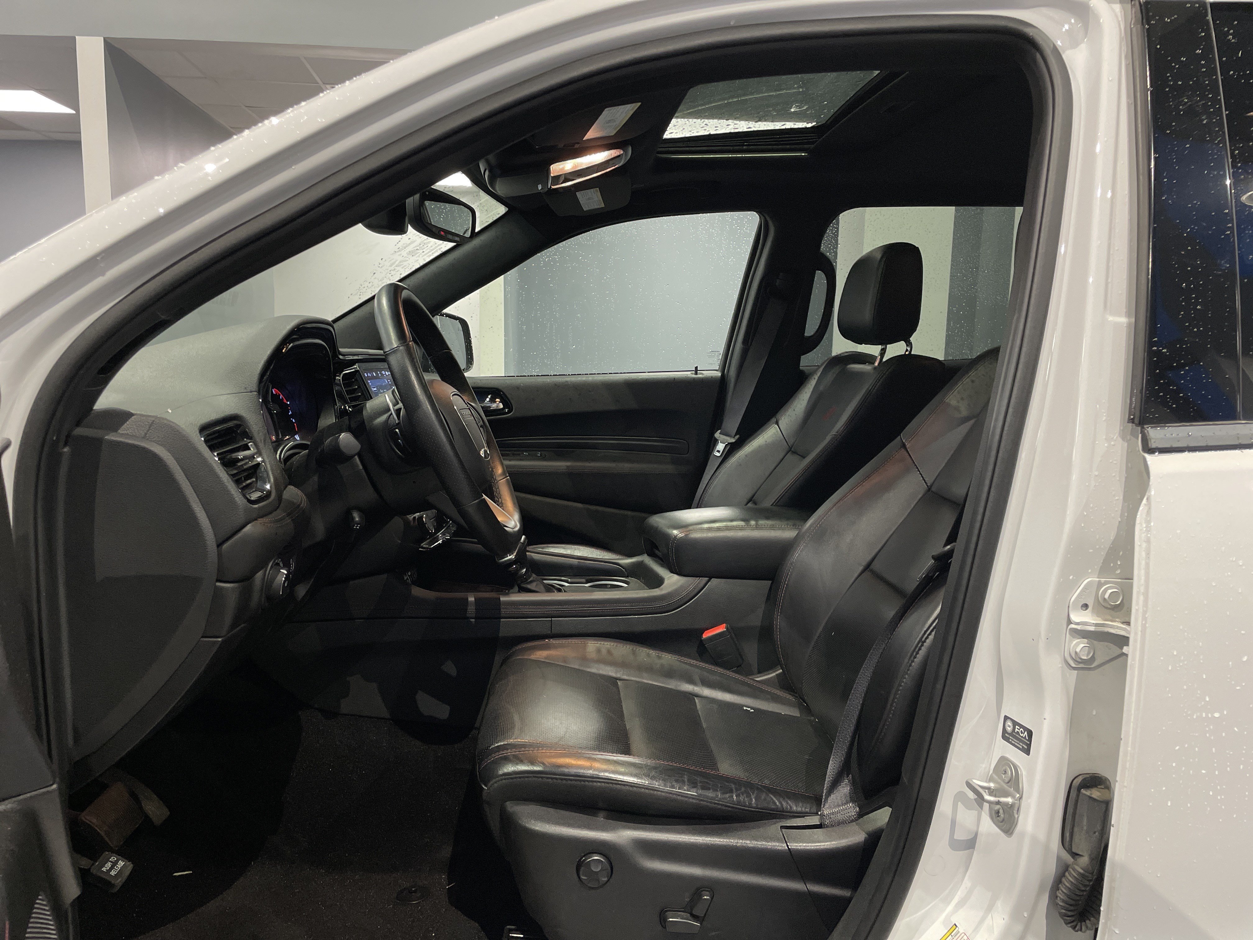Used 2022 Dodge Durango R/T w/ Blacktop Package AWD/4WD image 15