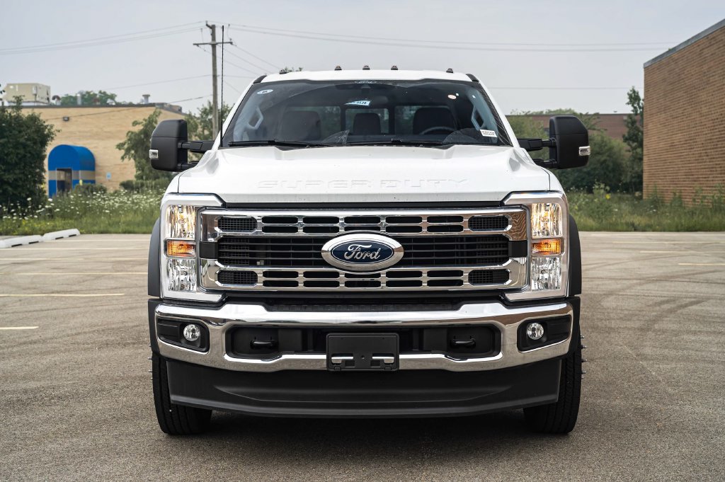 New 2026 Ford F450 XL w/ XL Chrome Package AWD/4WD image 11