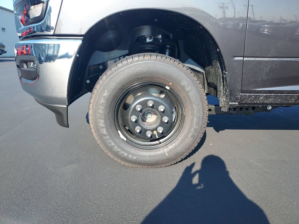 New 2027 RAM 3500 Tradesman w/ Chrome Appearance Group A AWD/4WD image 10