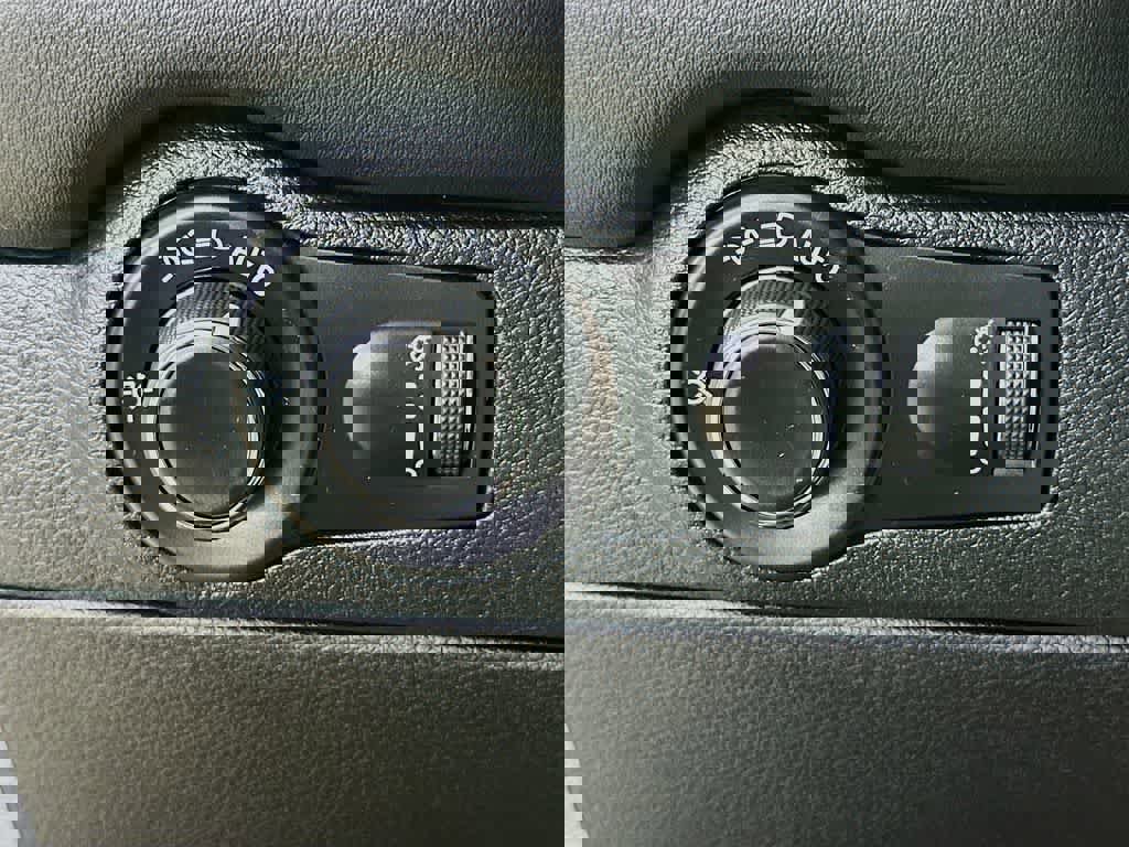 Used 2024 Dodge Durango R/T image 27