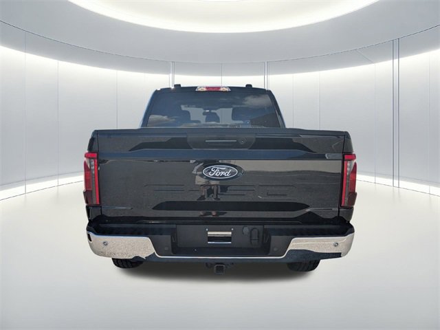 Used 2024 Ford F150 XLT w/ Tow/Haul Package image 7