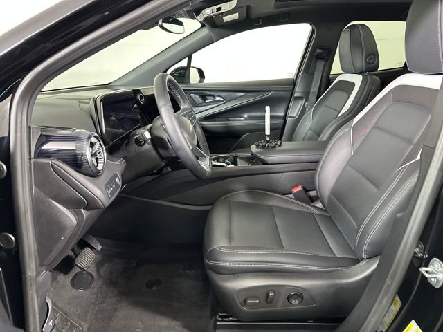 Used 2024 Chevrolet Blazer EV LT image 11