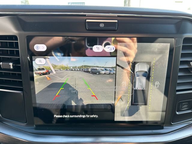 New 2026 Ford F350 Lariat image 16