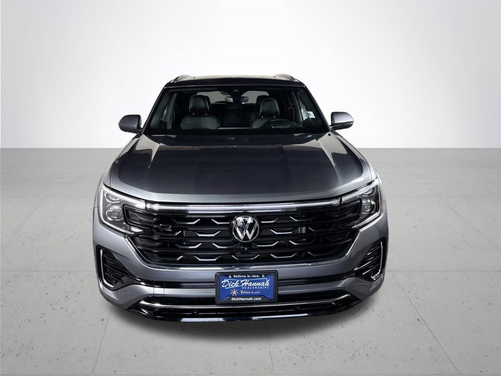 Certified 2024 Volkswagen Atlas Cross Sport SEL Premium R-Line image 3