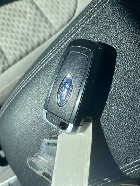 Used 2021 Ford Escape SE image 67