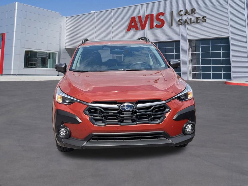 Used 2025 Subaru Crosstrek 2.0i Premium AWD/4WD image 2