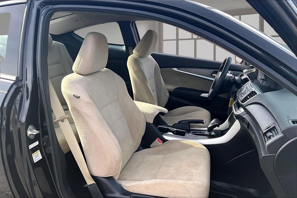Used 2013 Honda Accord LX-S image 27