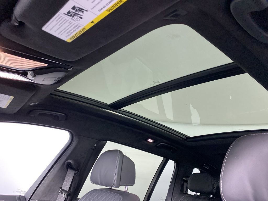 Certified 2025 BMW X7 M60i w/ Climate Comfort Package image 21