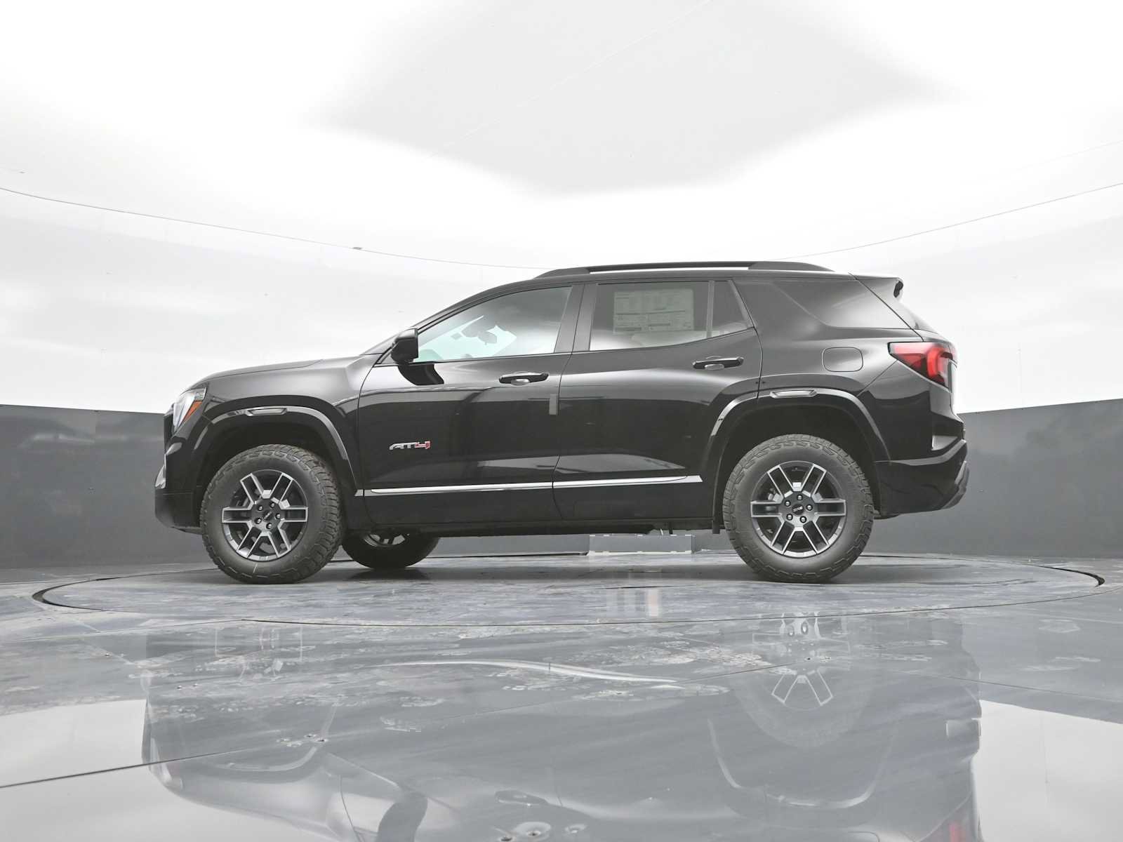 New 2026 GMC Terrain AT4 AWD/4WD image 36