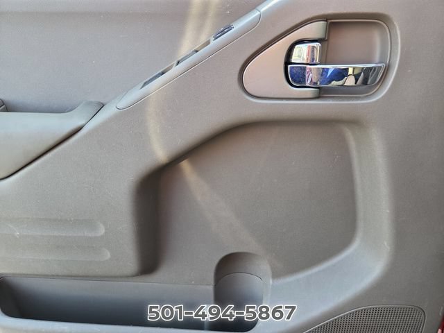 Used 2016 Nissan Frontier SV RWD image 24