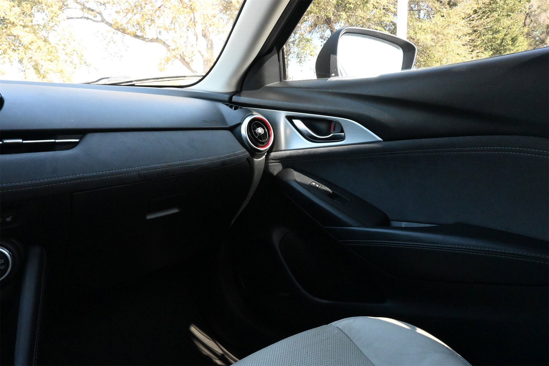 Used 2019 MAZDA CX-3 Grand Touring w/ Premium Package image 8