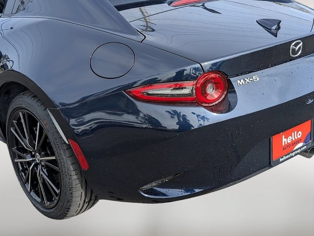 New 2026 MAZDA MX-5 Miata RF Grand Touring RWD image 13