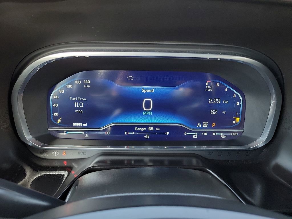 Used 2023 Chevrolet Suburban Premier image 23