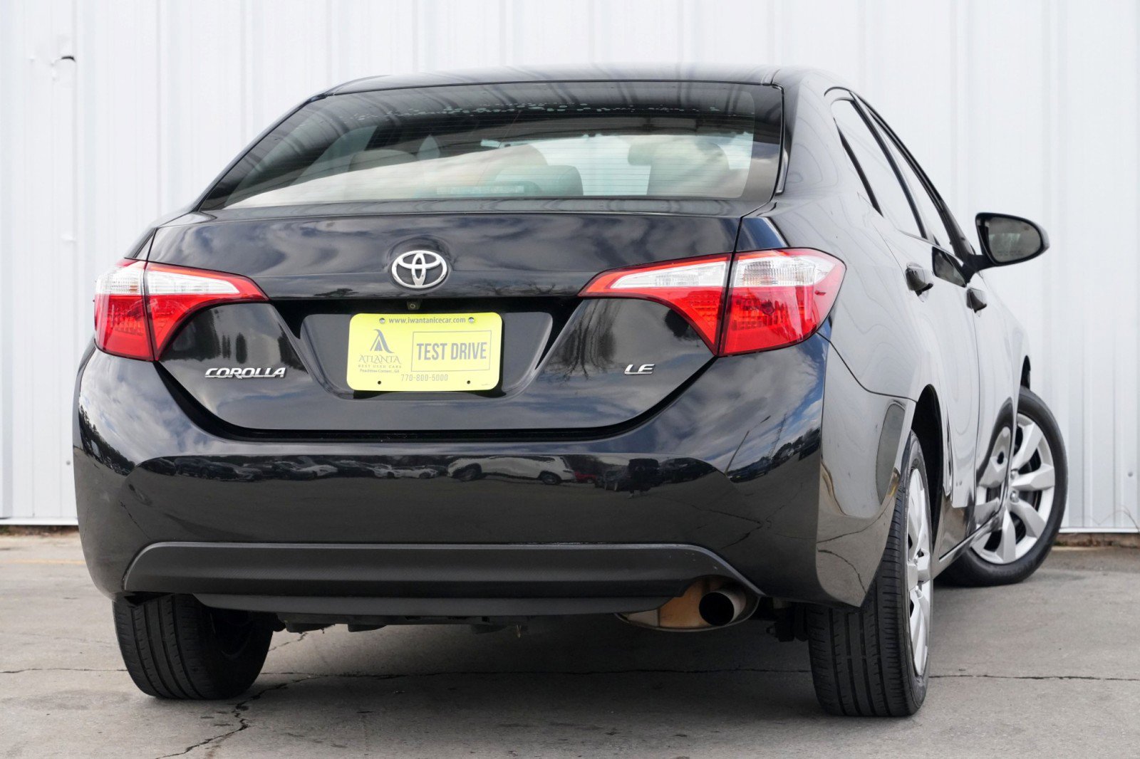 Used 2016 Toyota Corolla LE image 4