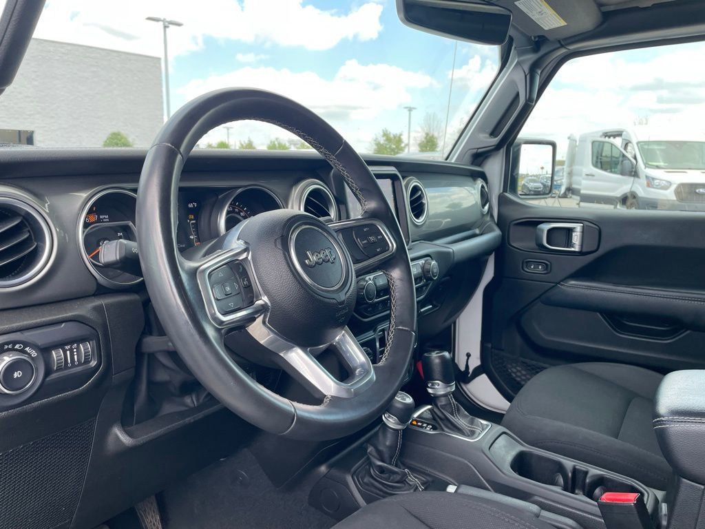 Used 2022 Jeep Wrangler Unlimited Sahara image 10