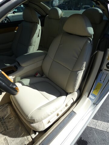 Used 2005 Lexus SC 430 Convertible RWD image 39