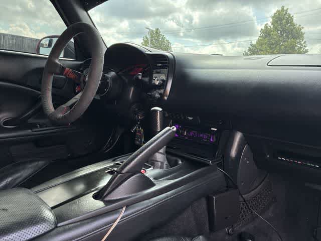 Used 2006 Honda S2000 image 23