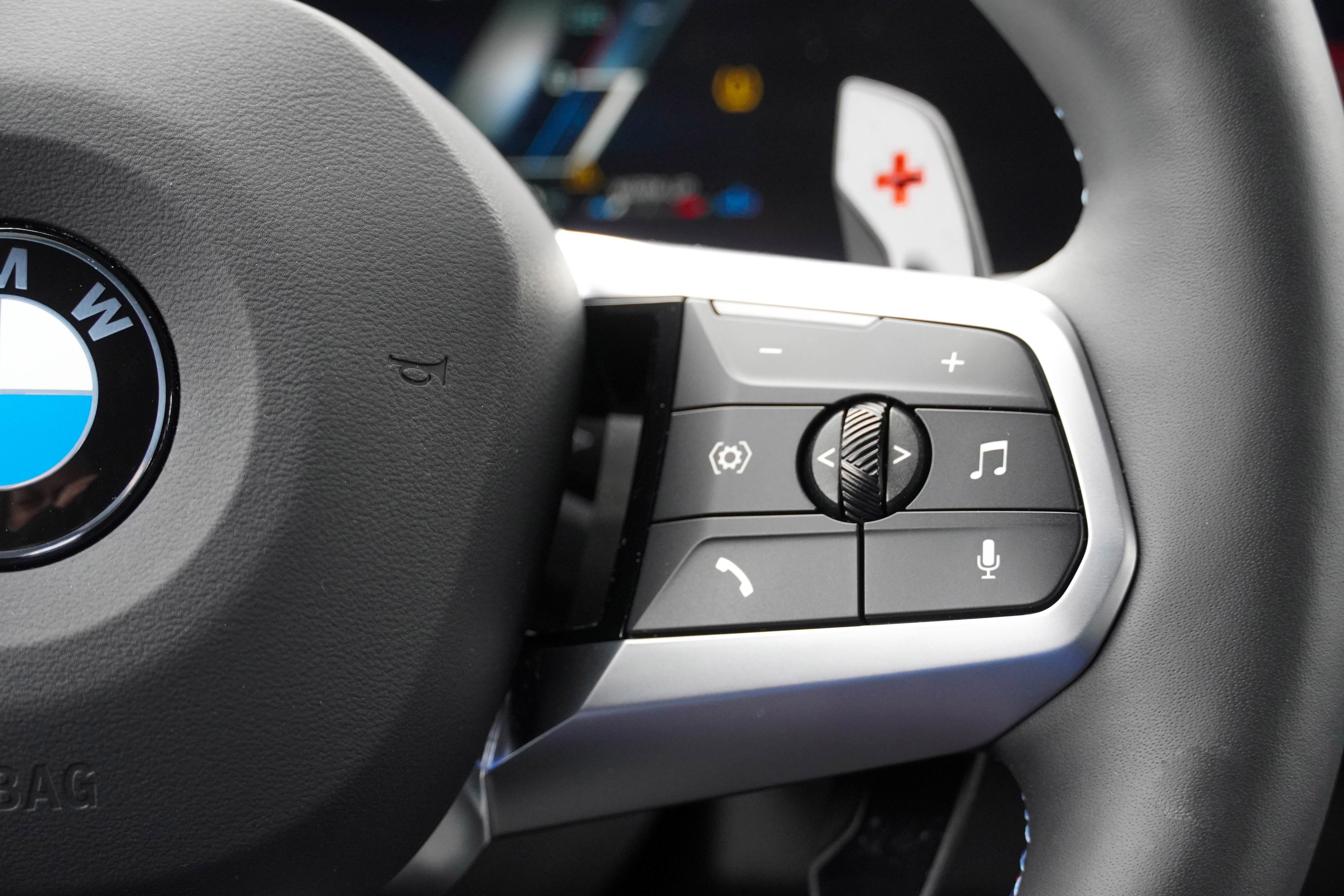 Certified 2025 BMW X2 M35i image 22