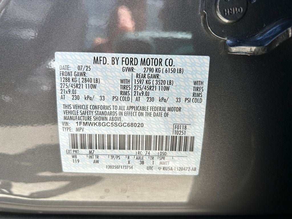 Used 2025 Ford Explorer ST AWD/4WD image 34