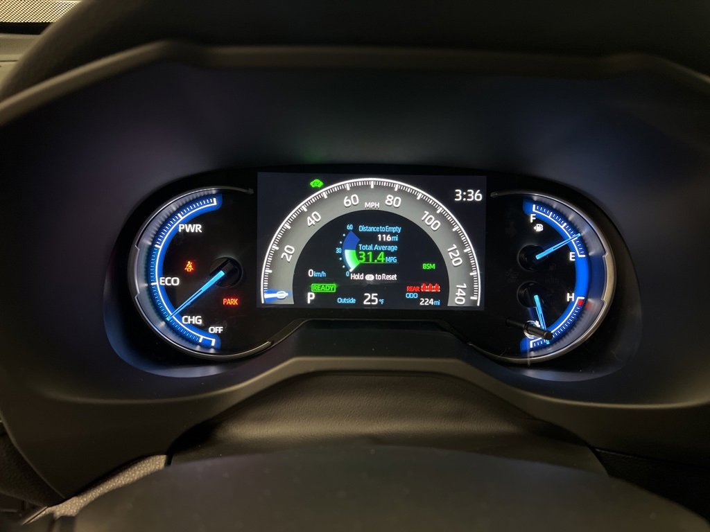 New 2025 Toyota RAV4 LE image 5