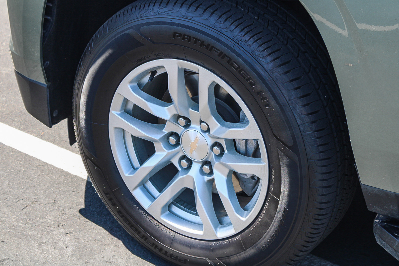 Used 2024 Chevrolet Tahoe LT AWD/4WD image 13