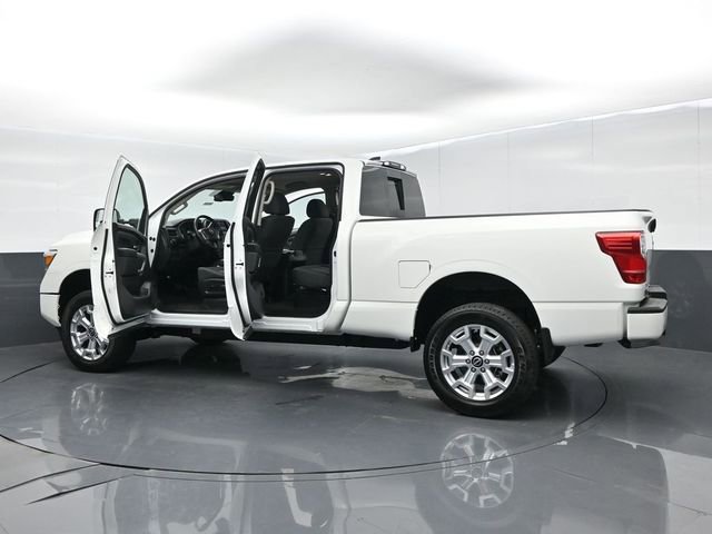 Used 2024 Nissan Titan SV w/ SV Convenience Package image 67