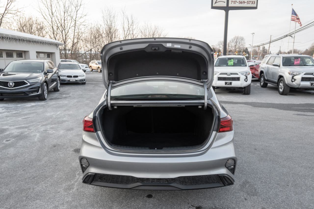 Used 2024 Kia Forte LXS w/ LXS Technology Package image 24