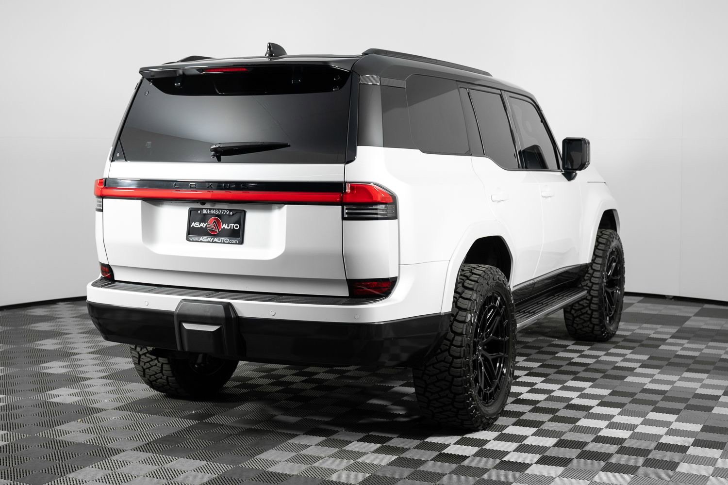 Used 2025 Lexus GX 550 AWD/4WD image 7