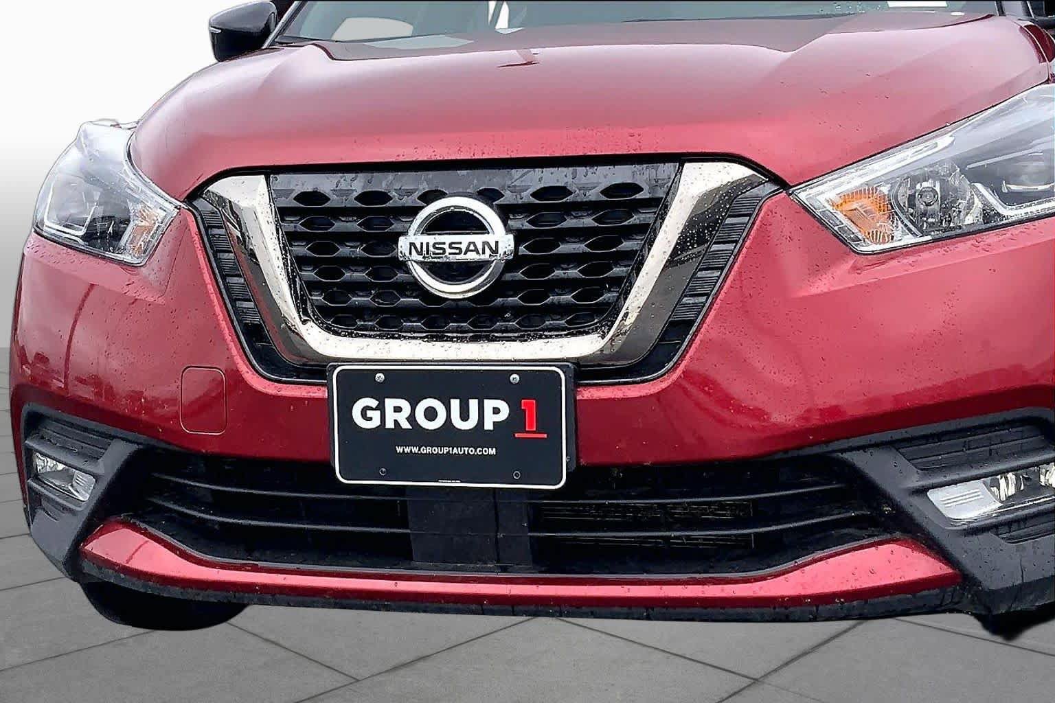 Used 2020 Nissan Kicks SR w/ SR Premium Package FWD image 30