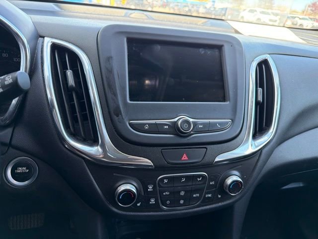 Used 2019 Chevrolet Equinox LT FWD image 17