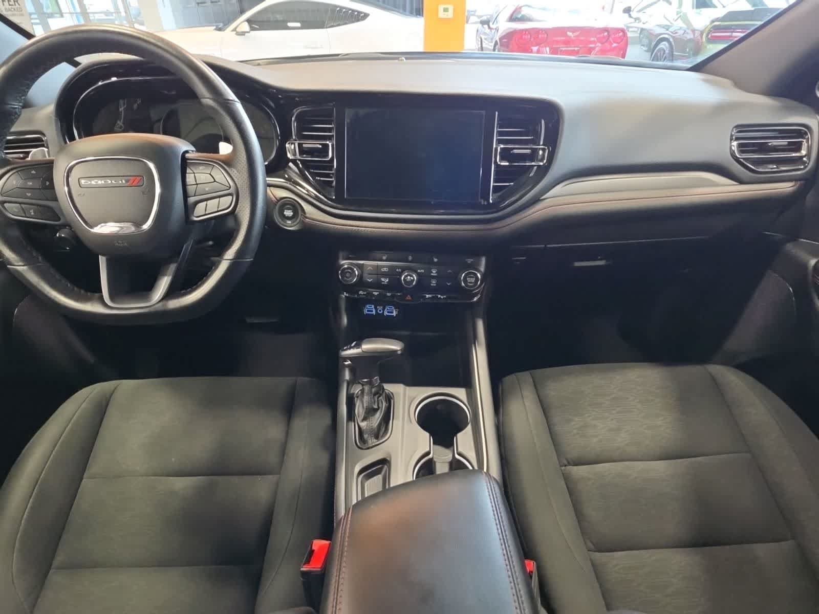 Used 2025 Dodge Durango GT AWD/4WD image 27
