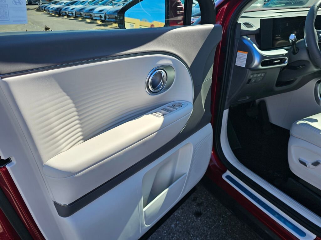 New 2026 Hyundai Ioniq 9 SEL image 17