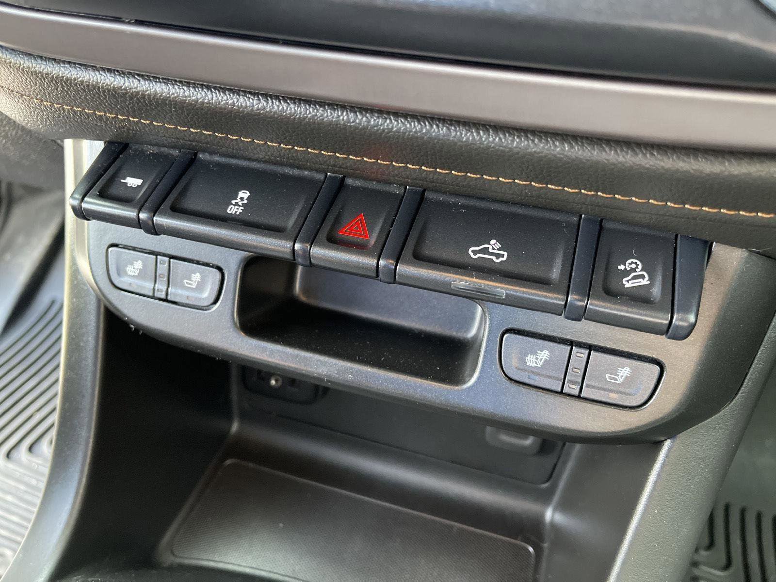 Used 2022 GMC Canyon AT4 w/ Trailering Package AWD/4WD image 27