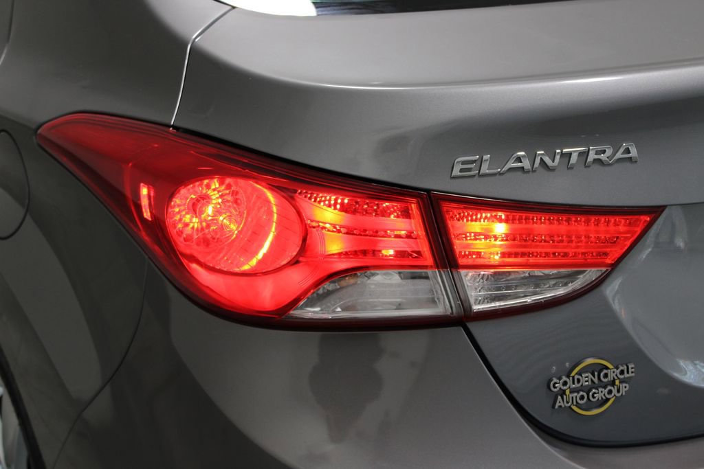 Used 2013 Hyundai Elantra GLS image 43