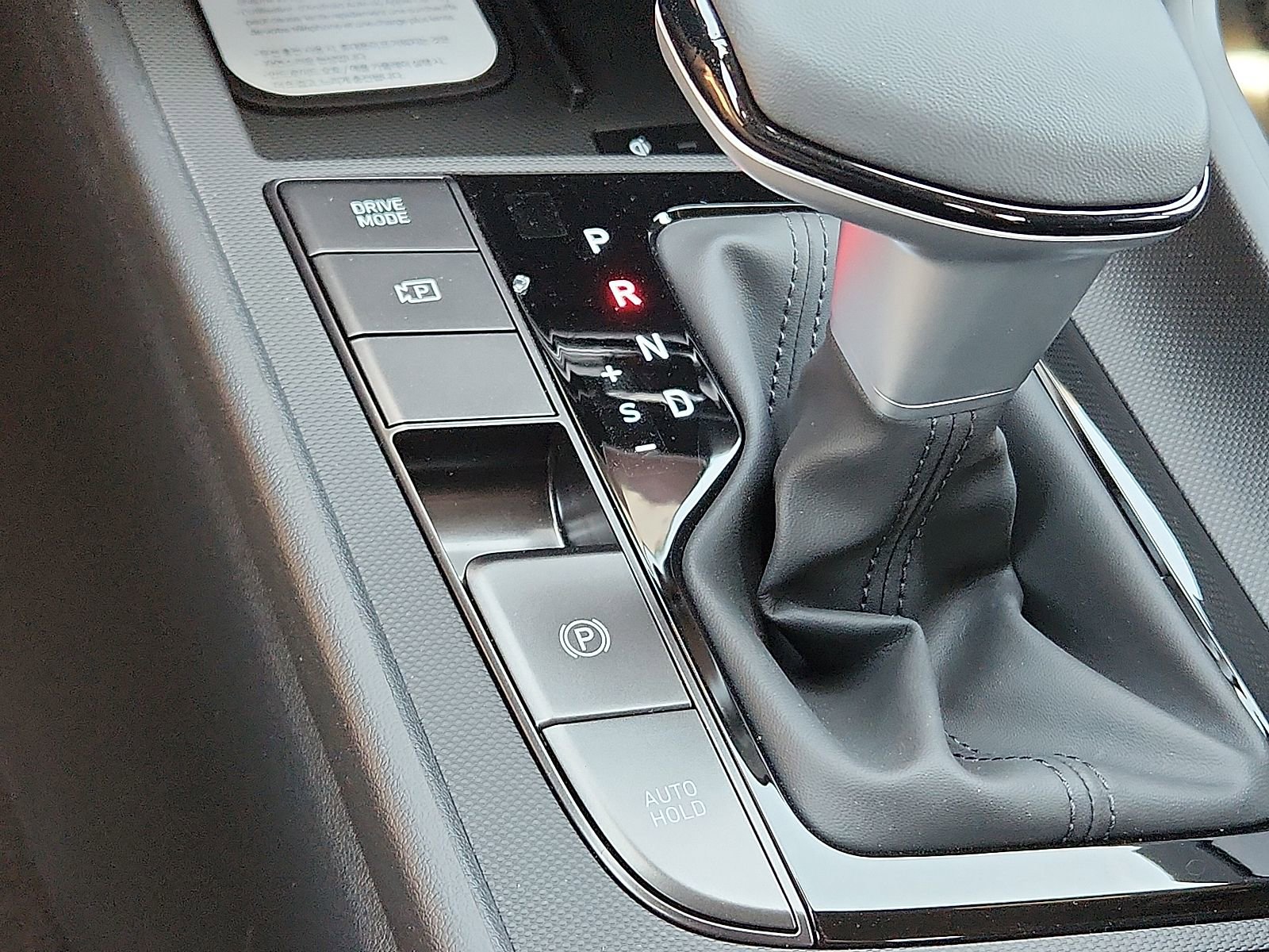 New 2026 Hyundai Elantra Sport w/ Cargo Package FWD image 16