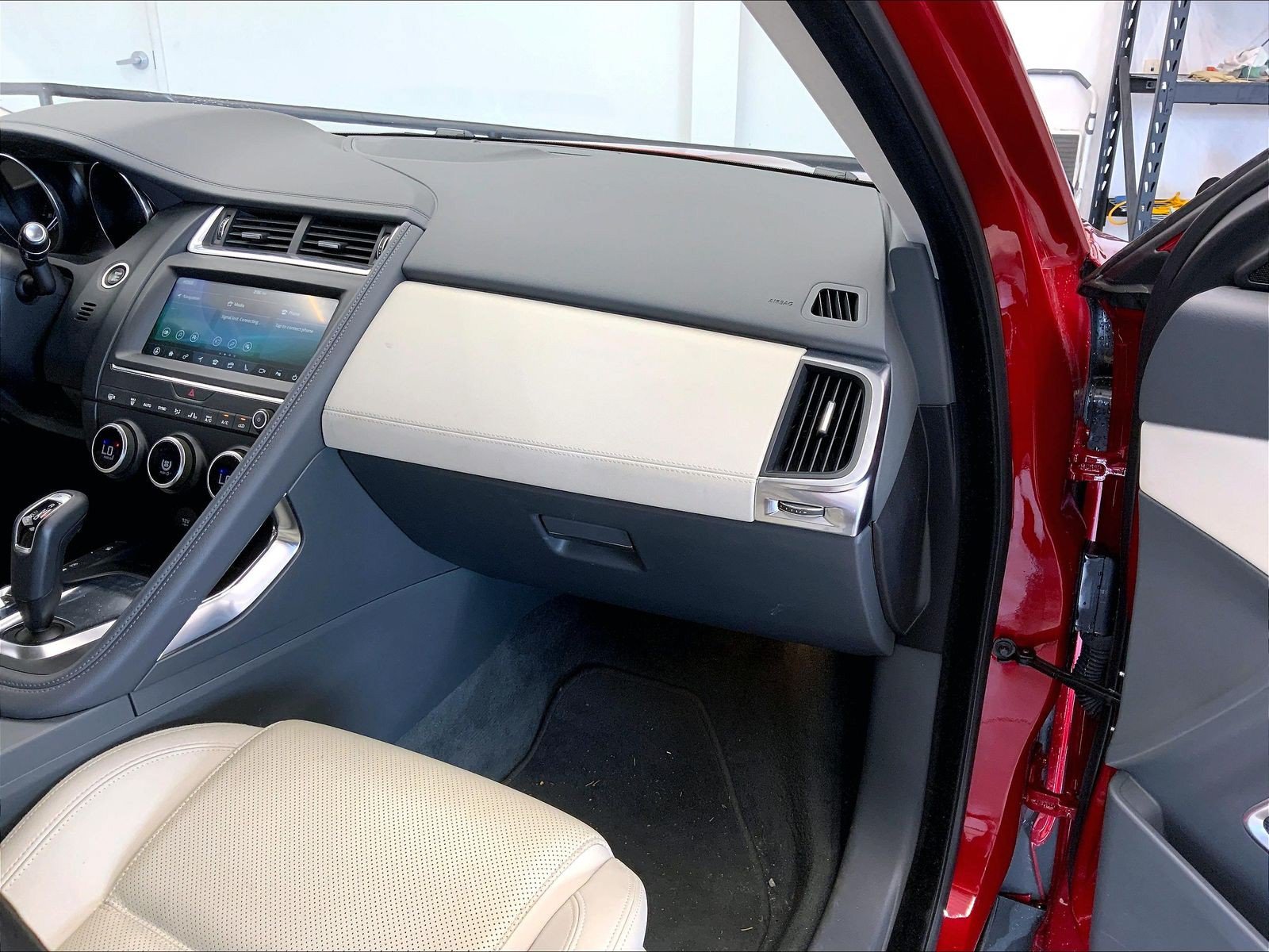 Used 2019 Jaguar E-PACE S AWD/4WD image 15