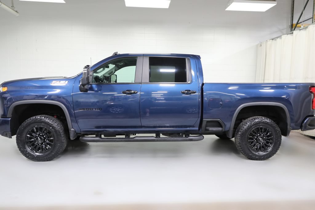 Used 2021 Chevrolet Silverado 3500 LT w/ All Star Edition AWD/4WD image 10