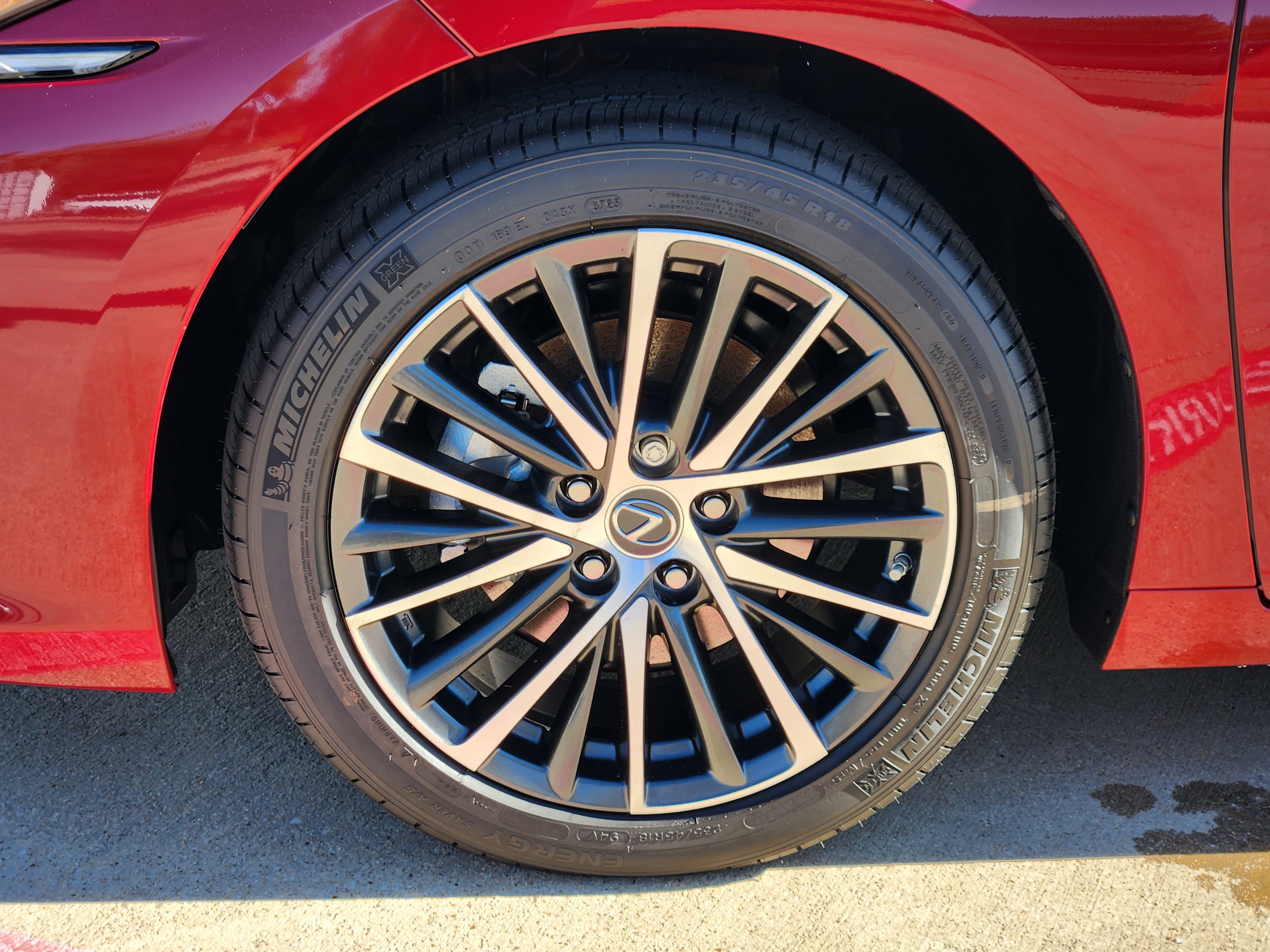 New 2025 Lexus ES 350 w/ Premium Package image 6