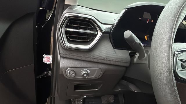 Used 2025 Chevrolet TrailBlazer LT AWD/4WD image 20