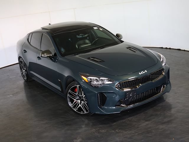 Used 2022 Kia Stinger GT1 AWD/4WD image 7