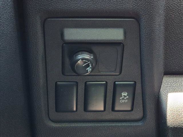 Used 2015 Nissan Rogue S FWD image 15