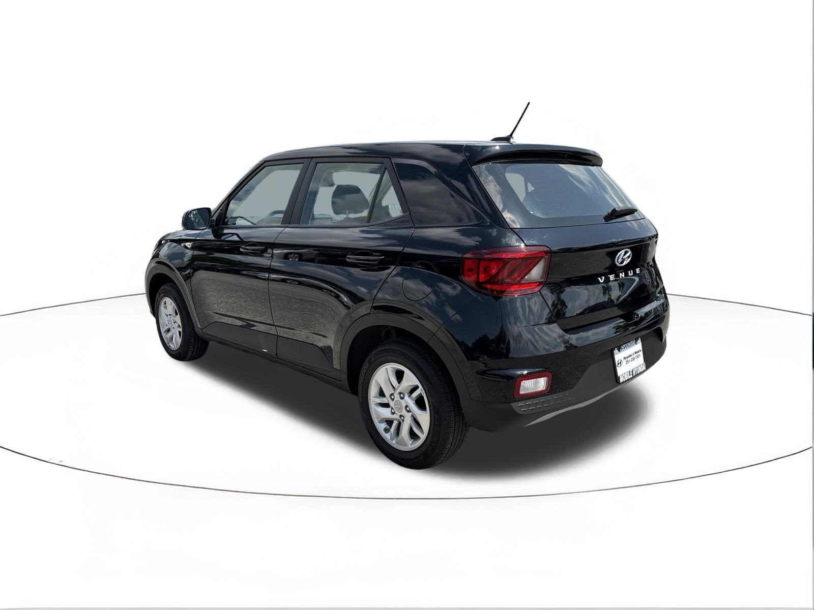 New 2026 Hyundai Venue SE FWD image 5