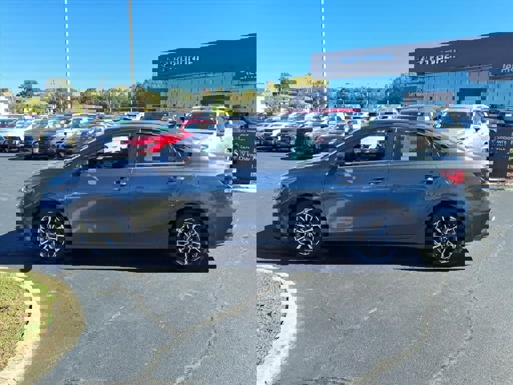 Used 2024 Kia Forte LXS image 22