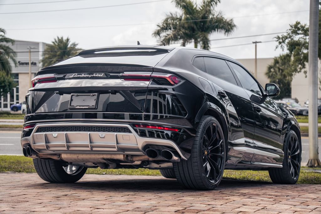 Used 2019 Lamborghini Urus AWD/4WD image 5